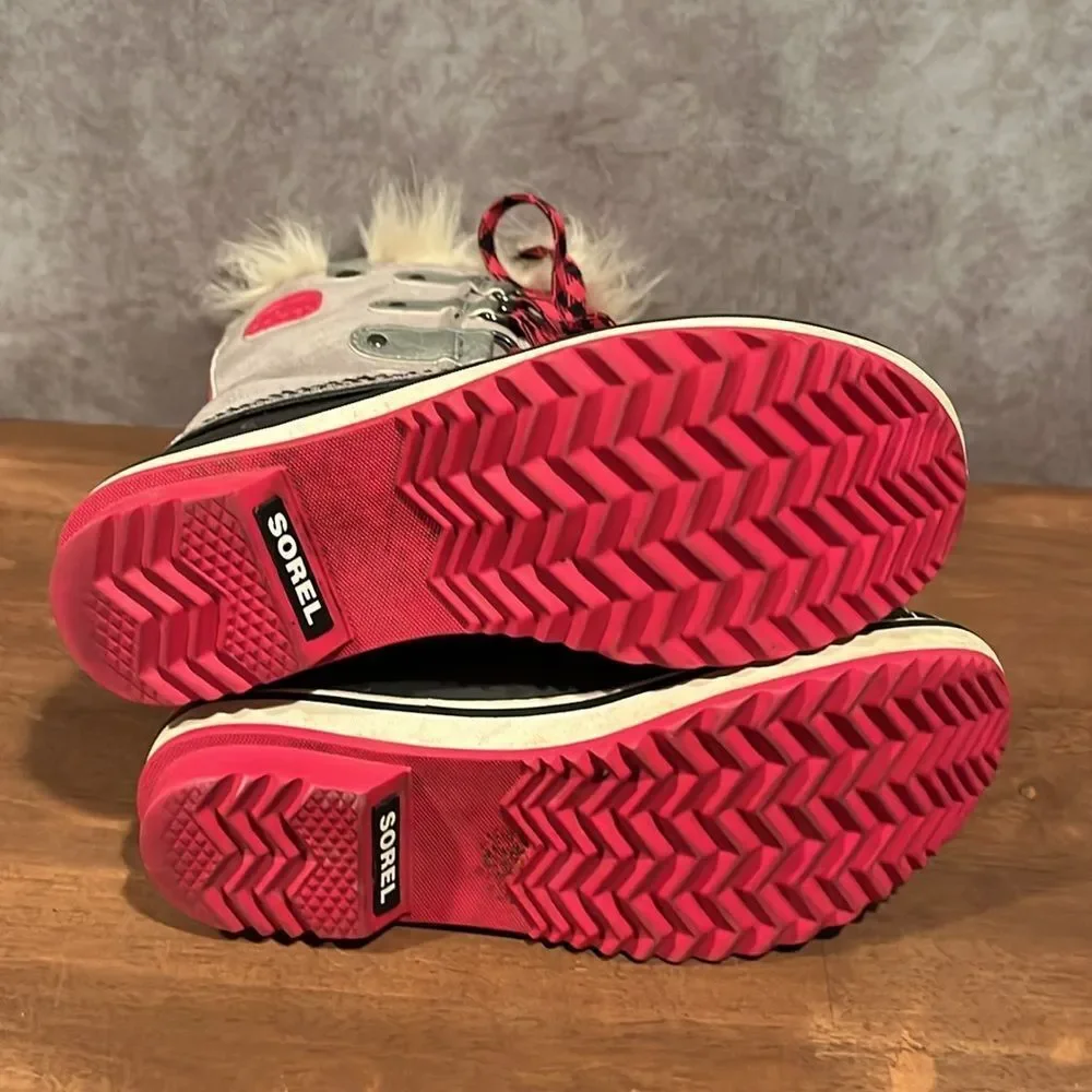 Sorel pink gray Tofino Nori fur snow winter boots size 3